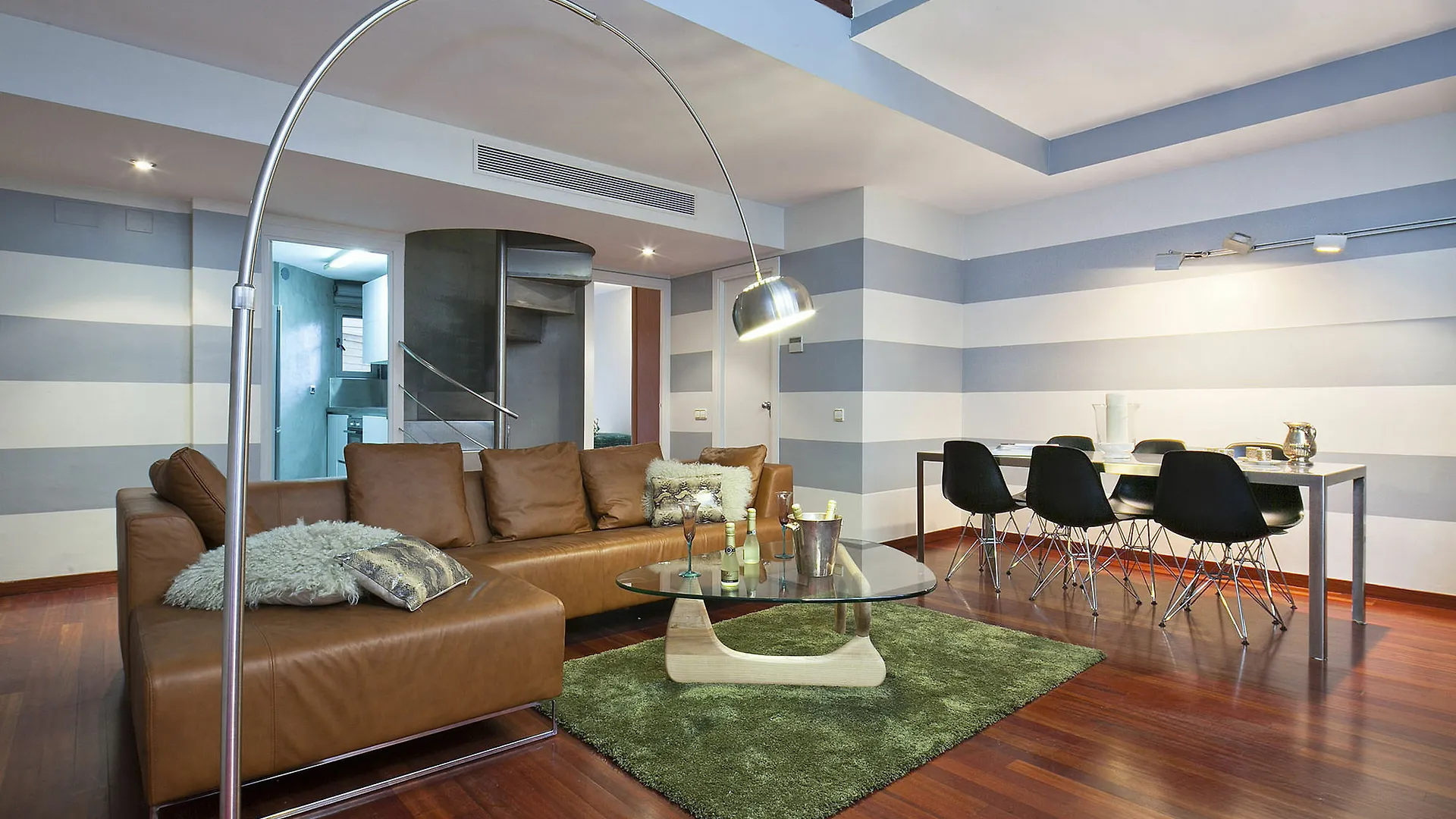 My Space Barcelona Gracia Pool Near Center 0*,